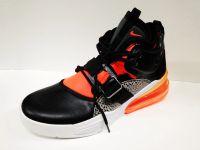 Лот: 12070660. Фото: 2. Кроссовки Nike Авиация 270. Женская обувь