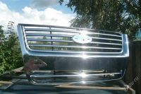 Лот: 1128171. Фото: 2. Решетка радиатора автомобиля Ford... Оснащение, оборудование, аксессуары