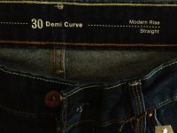 Лот: 3976340. Фото: 6. Джинсы женские Levis оригинал...