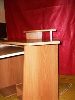 Лот: 1524926. Фото: 2. угловой компьютерный стол. Мебель для гостиной