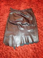 Лот: 3200949. Фото: 2. Кожаная юбка. Женская одежда