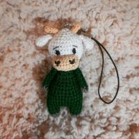 Лот: 16908460. Фото: 5. Вязаная игрушка-брелок бычок