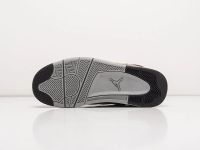 Лот: 18973573. Фото: 2. Кроссовки Nike Air Jordan 4 Retro... Мужская обувь