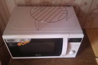 Лот: 4302585. Фото: 2. Микроволновка VITEK VT-1681 (ещё... Мелкая бытовая техника