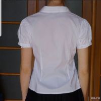 Лот: 15192853. Фото: 2. Белая рубашка с коротким рукавом... Женская одежда
