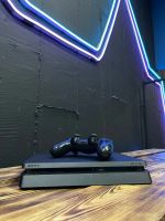 Лот: 18571389. Фото: 2. Playstation 4 slim 1TB / 1 геймпад... Игровые приставки, консоли, видеоигры