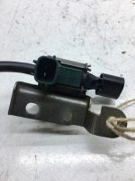 Лот: 20379003. Фото: 3. Клапан вакуумный Mazda Mpv ZM0318741... Авто, мото, водный транспорт