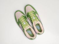 Лот: 24978585. Фото: 2. Кроссовки Nike SB Dunk Low. Женская обувь