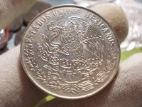 Лот: 17257544. Фото: 3. Огромная Серебрянная монета-25... Коллекционирование, моделизм