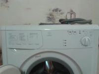 Лот: 5111502. Фото: 2. стиральная машинка Indesit WIU81... Крупная бытовая техника
