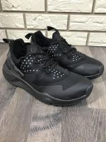 Лот: 10626086. Фото: 2. Мужские кроссовки Huarache черные... Мужская обувь