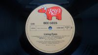 Лот: 14782081. Фото: 5. Bee Gees "Living Eyes" (LP)_Germany...
