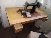 Лот: 19513253. Фото: 3. швейная машинка с ножным приводом... Бытовая техника