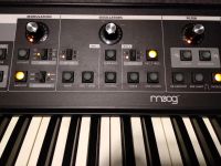 Лот: 11303469. Фото: 4. MOOG Little Phatty Stage2 - аналоговый... Красноярск