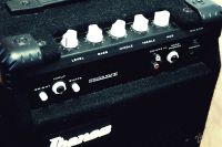 Лот: 1325077. Фото: 2. Басовый комбо Ibanez. Профессиональный звук