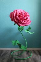 Лот: 11589921. Фото: 5. Ростовая роза из фоамирана и изолона
