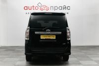 Лот: 19201796. Фото: 6. Toyota Voxy, II (R70) 2.0 CVT...