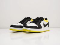 Лот: 19469572. Фото: 2. Кроссовки Nike Air Jordan 1 Low. Мужская обувь