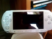 Лот: 3980971. Фото: 2. SONY PSP 1008 игры с флэшки. Игровые приставки, консоли, видеоигры