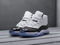 Лот: 12973011. Фото: 2. Кроссовки Nike Air Jordan 11. Мужская обувь