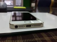 Лот: 5240966. Фото: 2. Золотой Apple iPhone 5S 64Gb. Смартфоны, связь, навигация
