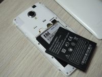 Лот: 7324057. Фото: 2. THL T5. Экран 4.7 дюйма, стекло... Смартфоны, связь, навигация