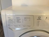Лот: 8852751. Фото: 3. Стиральная машина indesit wisl... Бытовая техника