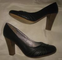 Лот: 18060309. Фото: 2. черные туфли 37 стелька 23.5 см. Женская обувь