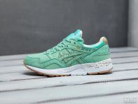 Лот: 12685214. Фото: 2. Кроссовки Asics Gel Lyte V (5680... Женская обувь