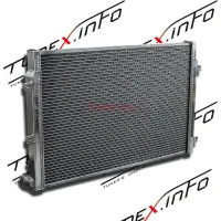 Лот: 20929504. Фото: 2. Радиатор алюминиевый VW GOLF MK5... Автохимия, масла, тюнинг