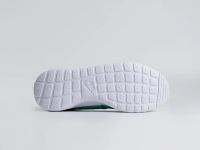 Лот: 3701795. Фото: 3. Кроссовки Nike Roshe Run. Одежда, обувь, галантерея