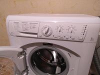 Лот: 11834569. Фото: 3. Стиральная машина Hotpoint-Ariston... Бытовая техника
