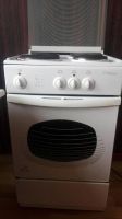 Лот: 10417066. Фото: 2. Печка Indesit 3х конфорочная. Крупная бытовая техника