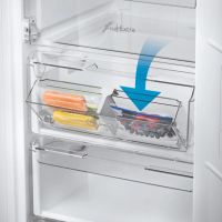 Лот: 22142245. Фото: 10. Морозильная камера Indesit DFZ...