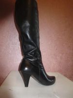 Лот: 7286804. Фото: 2. Кожаные деми сапожки, р.38. Женская обувь