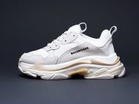 Лот: 12695336. Фото: 4. Кроссовки Balenciaga Triple S... Красноярск