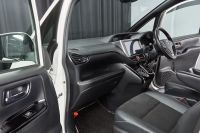 Лот: 24387331. Фото: 8. Toyota Noah 2018