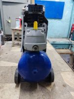 Лот: 25888928. Фото: 2. Компрессор масляный 24 литра michelin. Инструмент