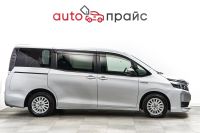 Лот: 22182355. Фото: 9. Toyota Voxy 2015