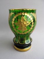 Лот: 11472011. Фото: 2. Роскошный резной бокал зеленого... Антиквариат