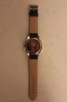 Лот: 3731974. Фото: 5. Часы Gucci черные,на черном кожаном...