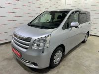 Лот: 24776004. Фото: 8. Toyota Noah, 2009