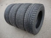 Лот: 19582441. Фото: 2. 215/65/16 Bridgestone Ice Cruiser-7000s... Шины, Диски