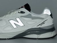 Лот: 21691713. Фото: 9. Кроссовки New Balance 990 v3...