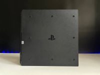 Лот: 25393356. Фото: 5. PS 4 pro 1 tb 9.0 + 2 геймпада