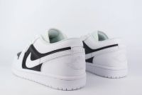 Лот: 19194581. Фото: 3. Кроссовки Nike Air Jordan 1 Low... Одежда, обувь, галантерея