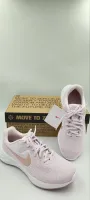 Лот: 20849774. Фото: 4. Оригинальные кроссовки NIKE Revolution... Красноярск