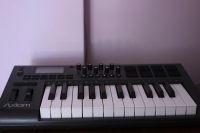 Лот: 3179595. Фото: 2. M-Audio Axiom 25. Музыкальные инструменты