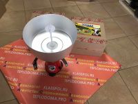 Лот: 19035936. Фото: 4. Сепаратор электрический Зорька-120...