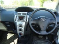 Лот: 920775. Фото: 2. Toyota Vitz 2006гг. Авто, мото, водный транспорт